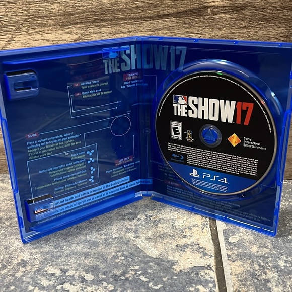 5 for $40 - MLB The Show 17 for PS4 - Picture 2 of 4